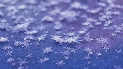 Wallpaper HD: Best Winter Snowflakes HD Wallpaper